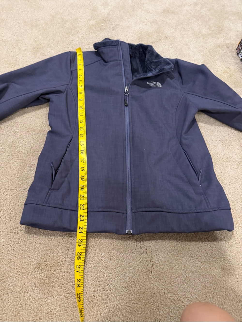 North Face Women’s Purple Fleece Lined Softshell Jacket Small Winter Ski - Picture 12 of 14